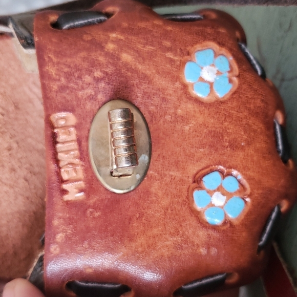 Vintage Tooled Hand Painted Floral Butterfly Leather Mini Bag - Picture 4 of 5